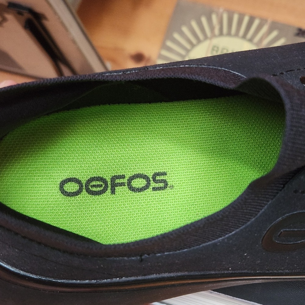 OOFOS OOMY Strise Recovery Sneakers Black Platform Comfort Running Shoes Sz 9.5 - Picture 9 of 10